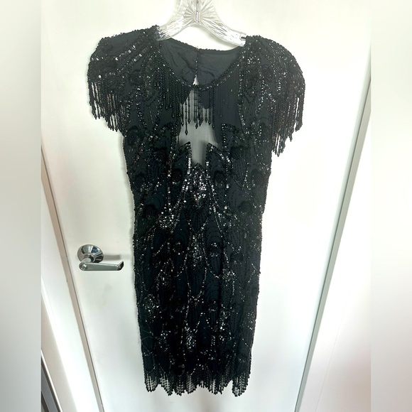 Vintage AJ Bari black beaded dress. 100%silk - Picture 1 of 5
